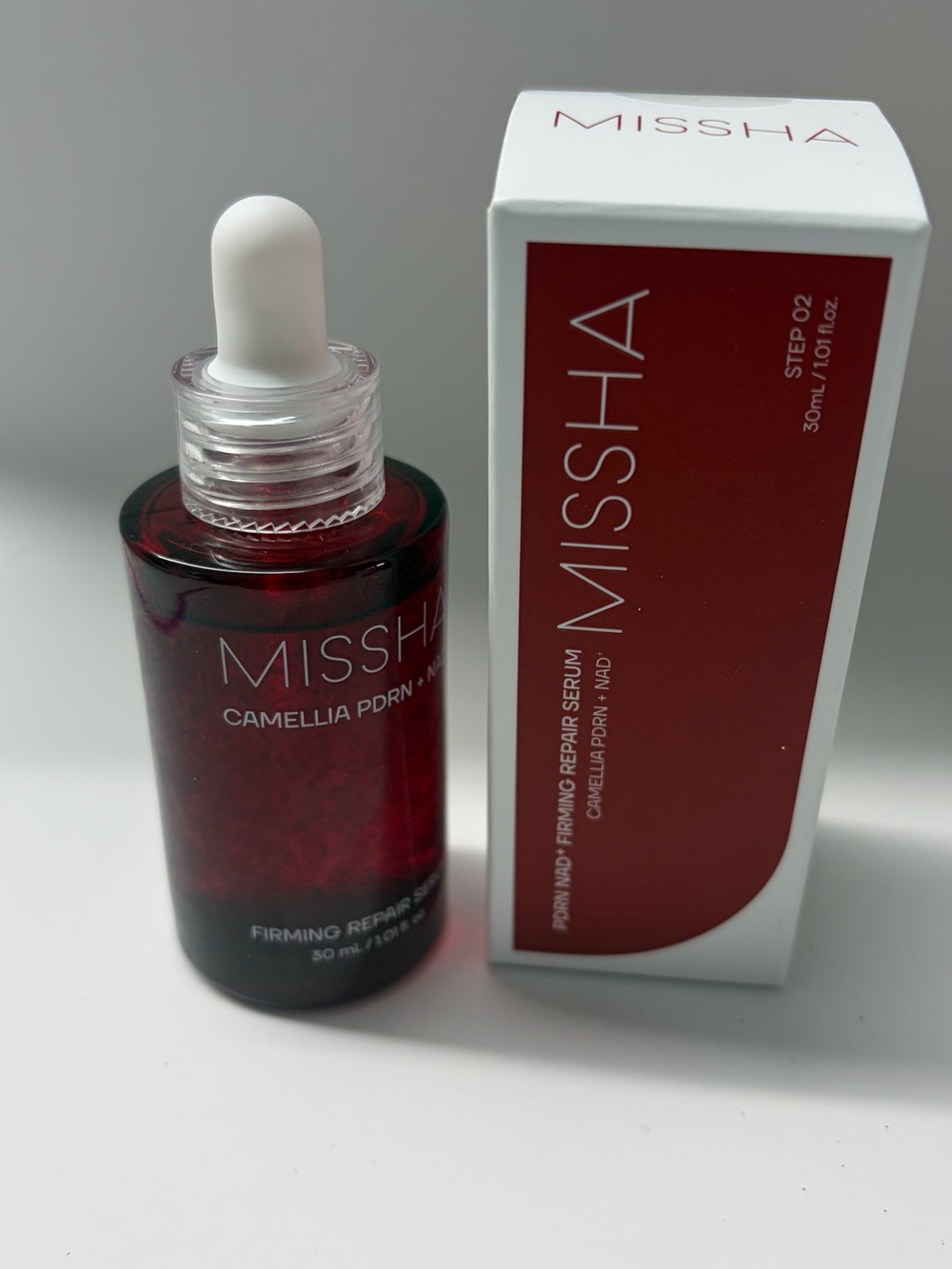 Missha Camellia Firming Repair Serum - Deep Red